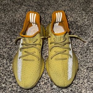 Yeezy, “marsh” 350 v2 5.5 men’s size